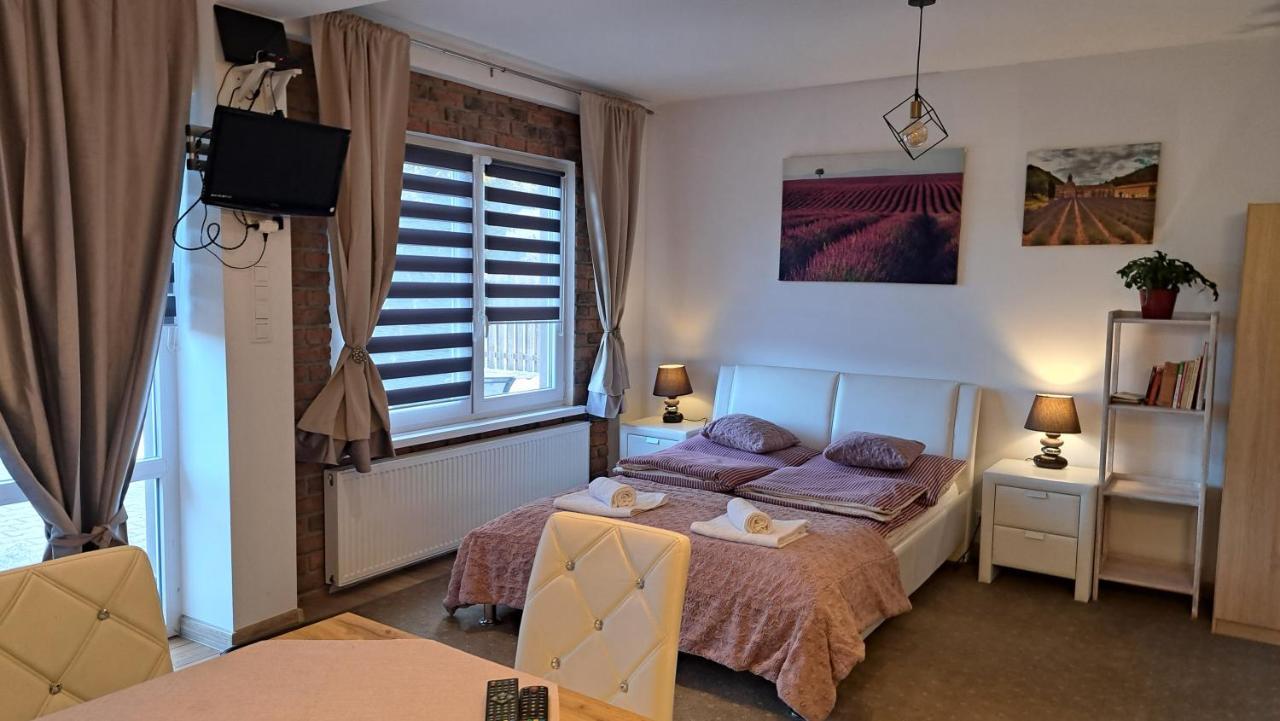 Apartament Lavender 옐레니아구라 외부 사진