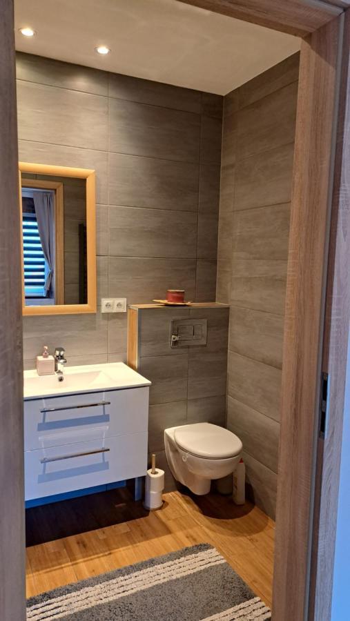 Apartament Lavender 옐레니아구라 외부 사진